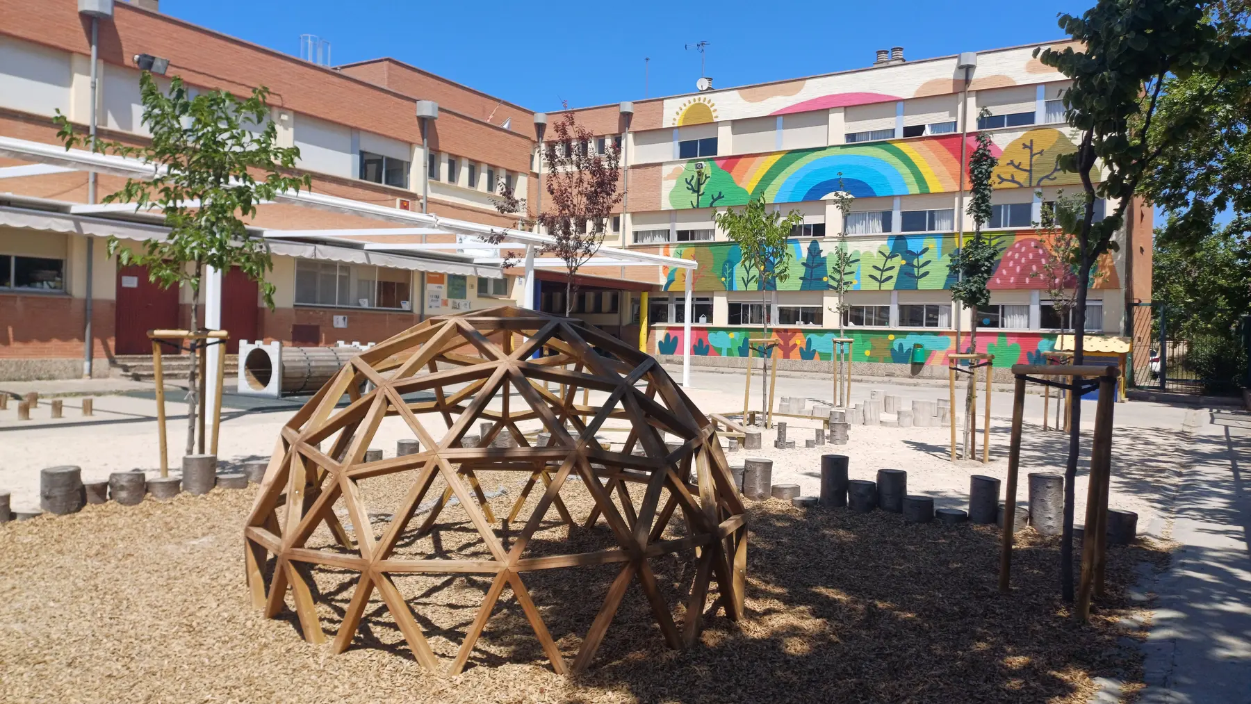 Adapt Your Schoolyard w Saragossie
